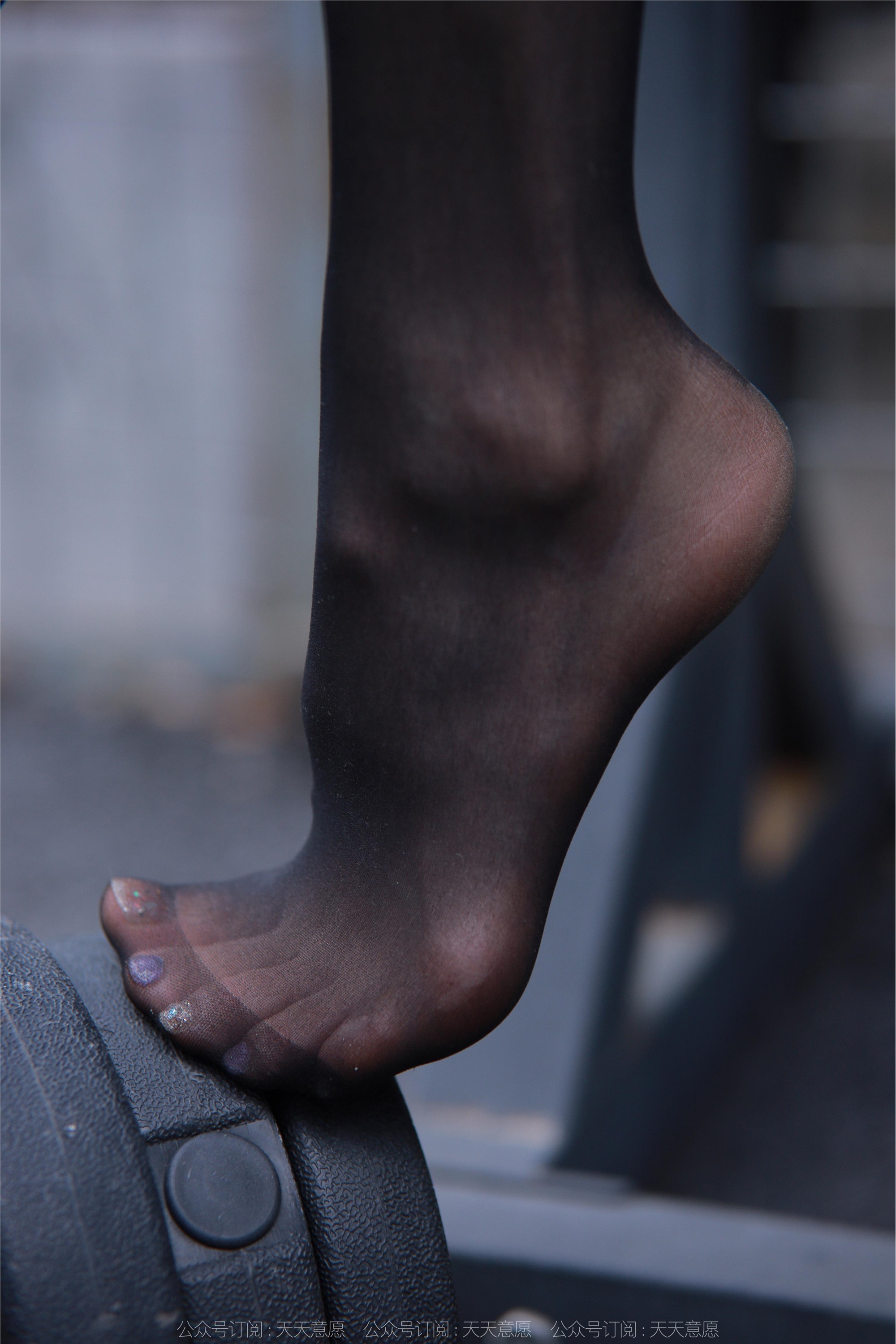 IESS异思趣向  2022.11.18 丝享家 1272 小六《爱的跟随》